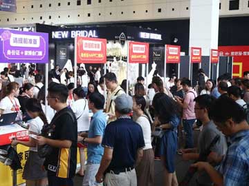 哈尔滨家博会现场图之二